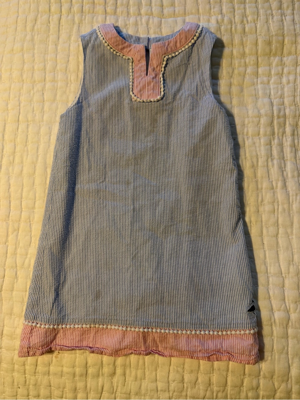 Girls' Sleeveless Seersucker Dress Tank in Blue with Pink Trim
